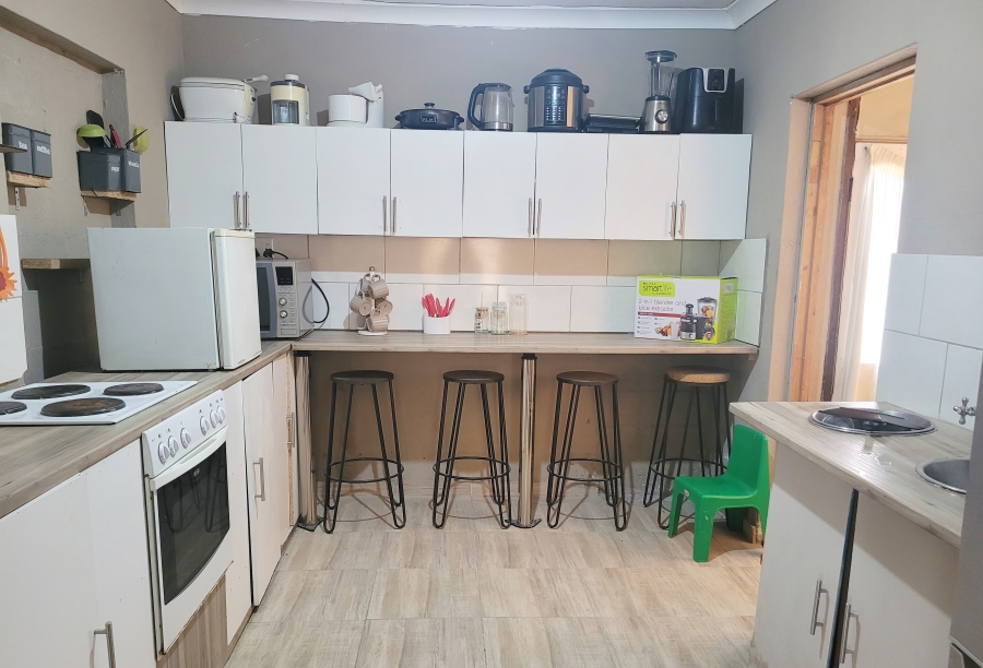 4 Bedroom Property for Sale in Vredelust Western Cape